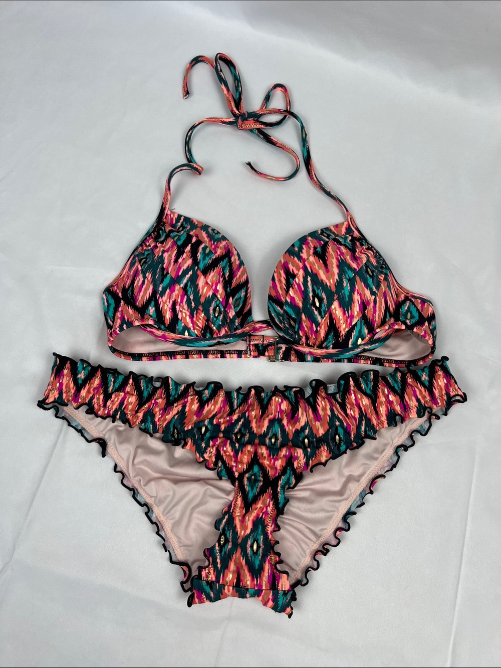 Shade & Shore Patterned Bikini Set- Top‎ 34 B/ Bottoms Medium